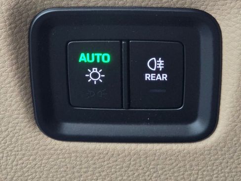 New 2026 Porsche Cayenne image 28