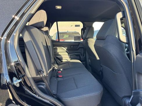 New 2025 Toyota 4Runner SR5 image 5