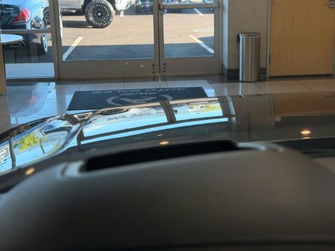 Used 2019 Land Rover Range Rover HSE AWD/4WD image 24