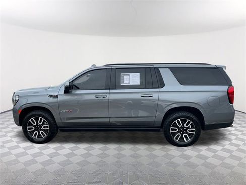 Used 2022 GMC Yukon XL AT4 w/ Max Trailering Package image 8