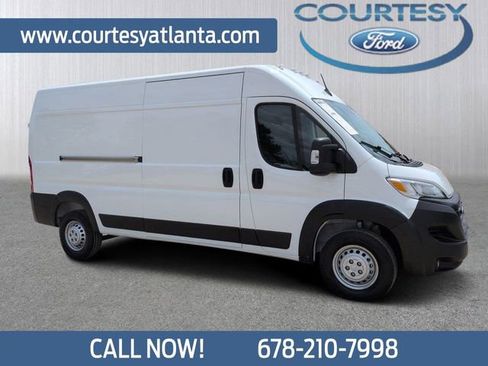 Used 2026 RAM ProMaster 2500 w/ Convenience Group FWD image 1