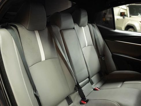 Used 2025 Toyota Camry SE image 16