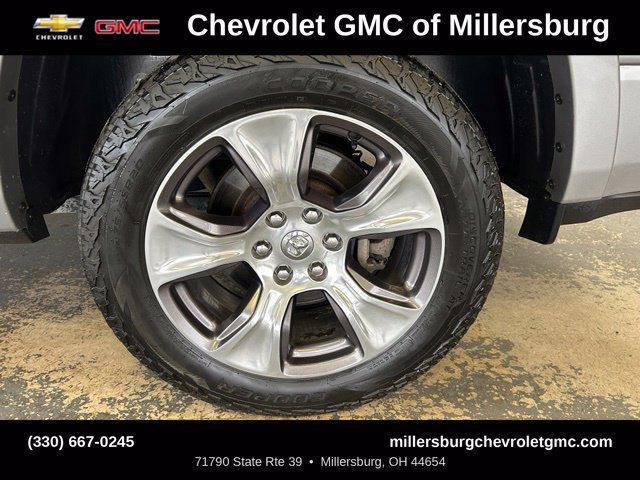 Used 2020 RAM 1500 Laramie AWD/4WD image 12
