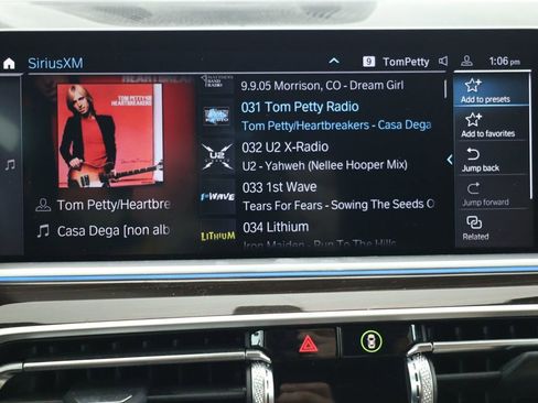 Used 2023 BMW X5 xDrive45e w/ M Sport Package image 16