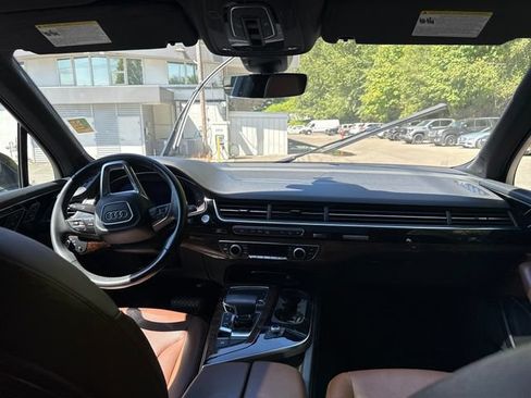 Used 2018 Audi Q7 3.0T Premium Plus AWD/4WD image 11