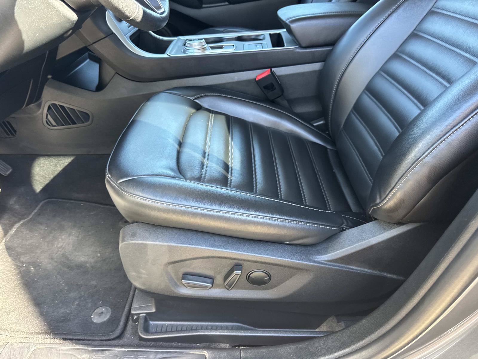 Used 2024 Ford Edge SEL w/ Convenience Package AWD/4WD image 16