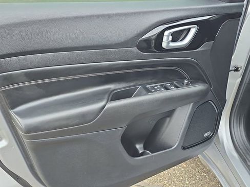 Certified 2022 Jeep Compass High Altitude image 9