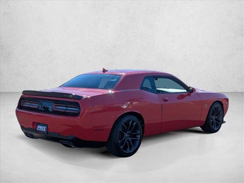 Used 2021 Dodge Challenger R/T Scat Pack w/ Driver Convenience Group image 5