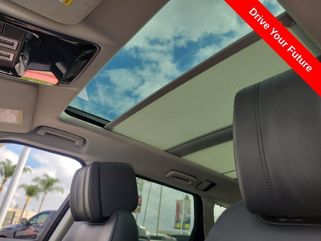 Used 2021 Land Rover Range Rover Sport HSE Dynamic AWD/4WD image 19