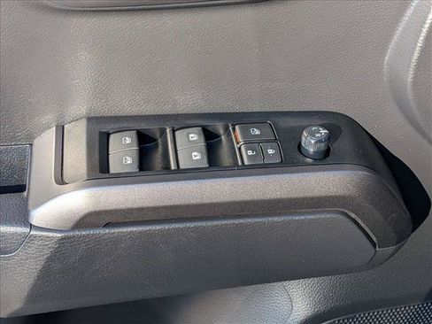 Used 2023 Toyota Tacoma TRD Off-Road AWD/4WD image 10