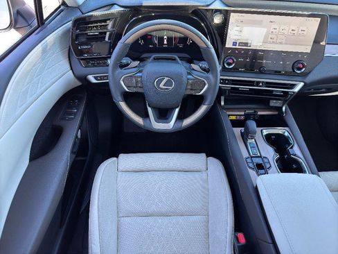 Used 2023 Lexus RX 350 w/ Accessory Package (Z1) image 26