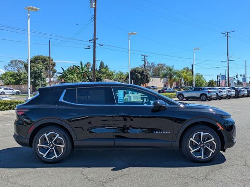 Used 2026 Chevrolet Equinox EV LT w/ LPO, All-Weather Mat Package image 6