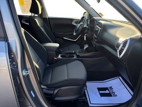 Certified 2024 Kia Soul LX w/ Option Group 015 image 11