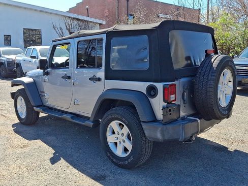 Used 2017 Jeep Wrangler Unlimited Sport w/ Quick Order Package 24S image 6