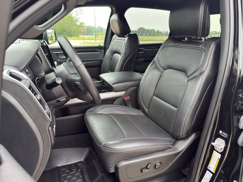 Used 2022 RAM 1500 Big Horn AWD/4WD image 14