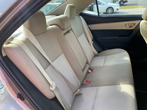 Used 2016 Toyota Corolla LE image 8