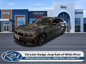 Used 2019 BMW 330i xDrive 330i xDrive w/ Driving Assistance Package video 1