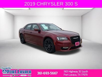 Used 2019 Chrysler 300 S w/ Safetytec Plus Group