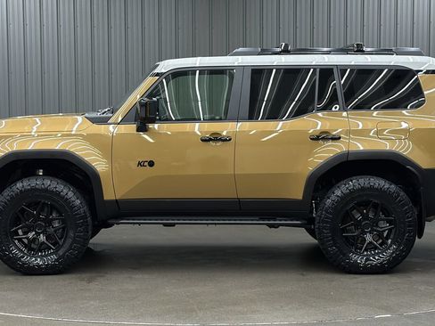 Used 2025 Toyota Land Cruiser w/ Premium Package AWD/4WD image 2