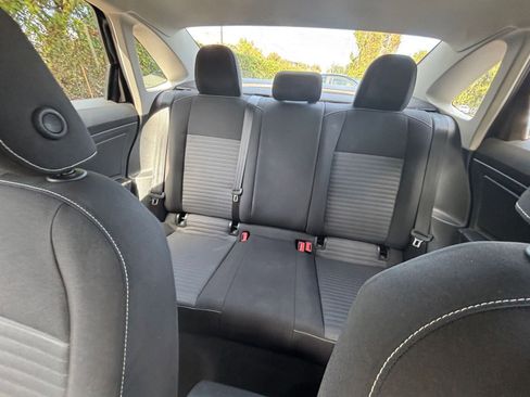 Used 2025 Volkswagen Jetta S image 37