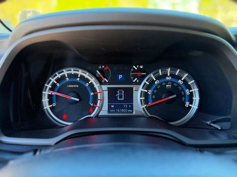 Used 2016 Toyota 4Runner 4WD image 38