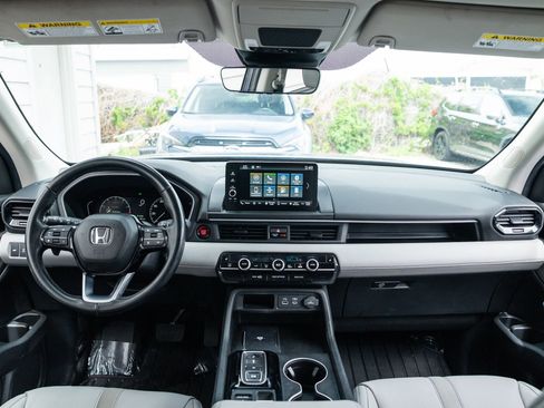 Used 2025 Honda Pilot EX-L image 20