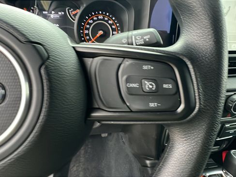 Used 2024 Jeep Wrangler Sport image 26