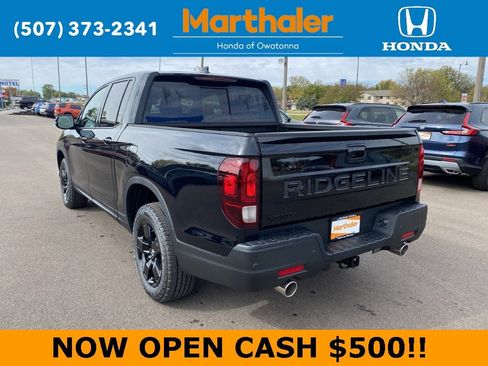 New 2026 Honda Ridgeline Black Edition image 3