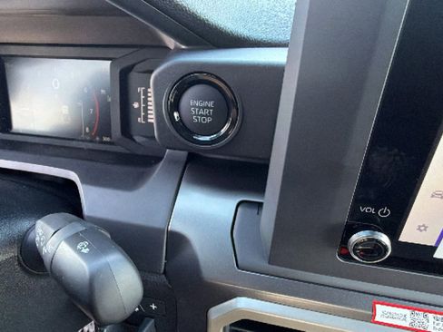 New 2026 Toyota Tacoma SR5 AWD/4WD image 17