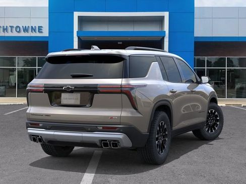 New 2026 Chevrolet Traverse Z71 w/ Enhanced Driving Package AWD/4WD image 4