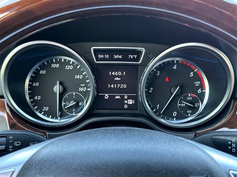 Used 2012 Mercedes-Benz ML 350 BlueTEC 4MATIC image 32