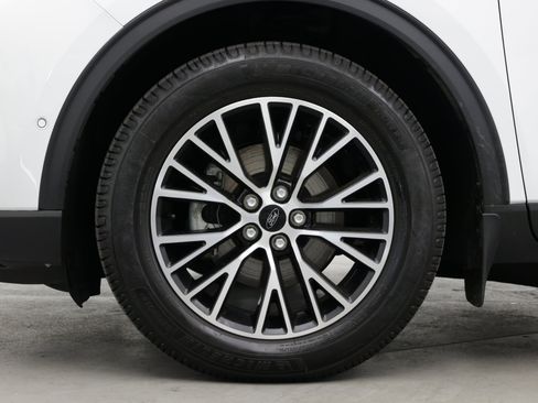 Used 2023 Ford Escape SE w/ PHEV Premium Package FWD image 10