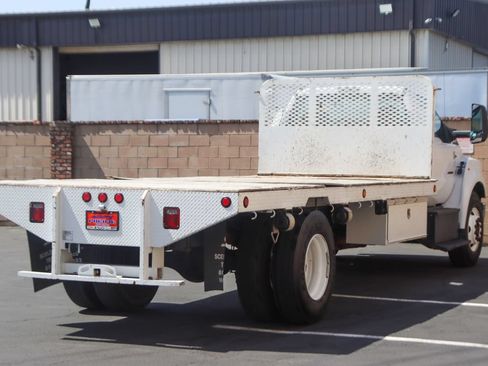 Used 2019 Ford F650 2WD Regular Cab Super Duty image 9