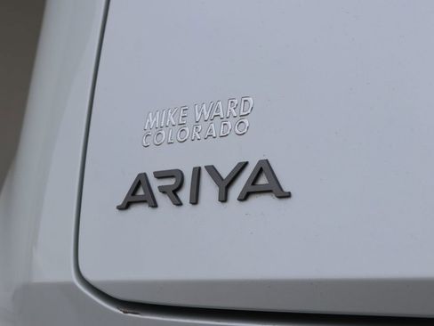 Used 2024 Nissan Ariya AWD image 30