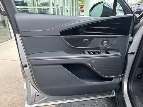 New 2025 Lincoln Nautilus Premier w/ Equipment Group 102A image 10