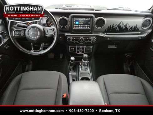 Used 2022 Jeep Gladiator Sport AWD/4WD image 10