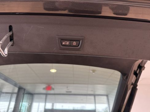 Certified 2023 BMW X6 xDrive40i w/ Premium Package image 35