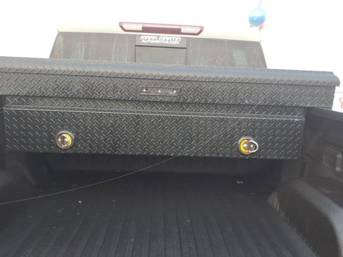 Used 2020 Chevrolet Silverado 1500 LT Trail Boss image 6