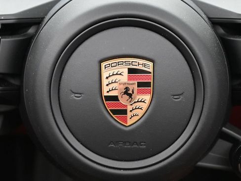 Certified 2025 Porsche 911 Targa 4 GTS AWD/4WD image 27
