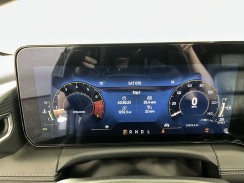 Used 2025 Ford Mustang Premium RWD image 17