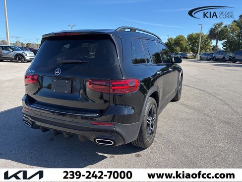 Used 2024 Mercedes-Benz GLB 250 image 6