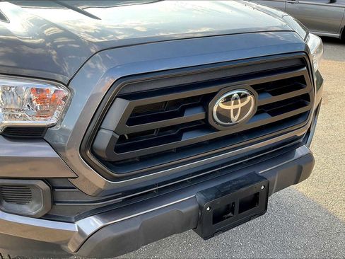 Used 2021 Toyota Tacoma SR w/ SR Convenience Package image 27