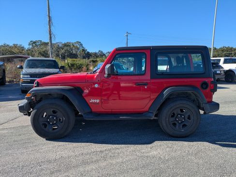 Used 2019 Jeep Wrangler Sport image 7