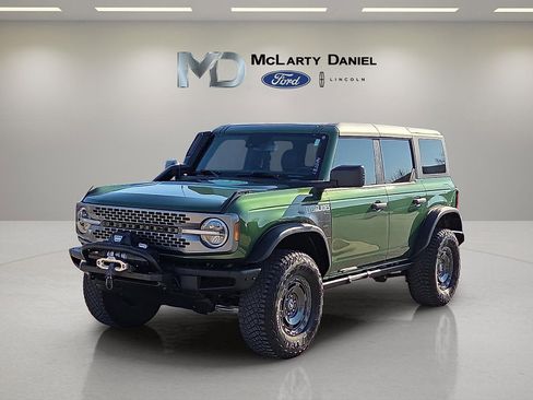 Certified 2023 Ford Bronco Everglades image 2