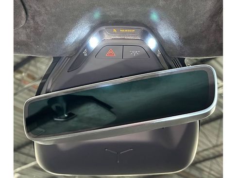 Used 2025 Lucid Air Grand Touring image 38