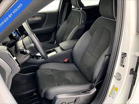 Certified 2023 Volvo C40 P8 Recharge Ultimate w/ Protection Package Premier AWD/4WD image 34