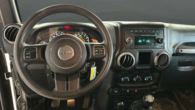 Used 2016 Jeep Wrangler Sport AWD/4WD image 11