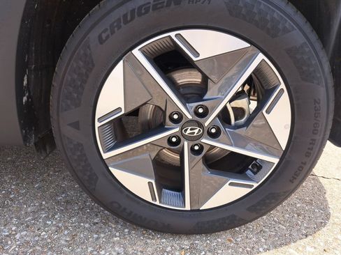 Used 2025 Hyundai Tucson SEL FWD image 26