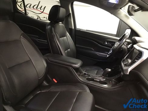 Used 2019 GMC Acadia SLT image 37