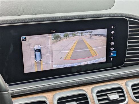 Used 2023 Mercedes-Benz GLE 450 4MATIC image 13